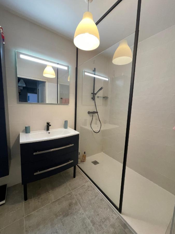 Apartment Le Nomade, Parc Montcalm Et Stationnement Prive *
